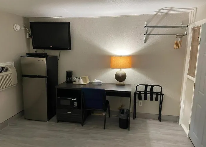 Motel Palms