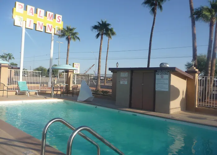 Palms Motel